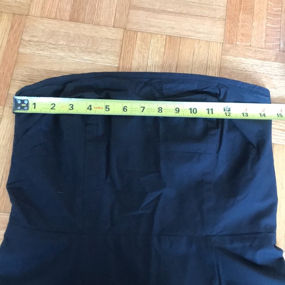 Black strapless cotton dress with flower 🌸 appliqué. - Picture 4 of 6